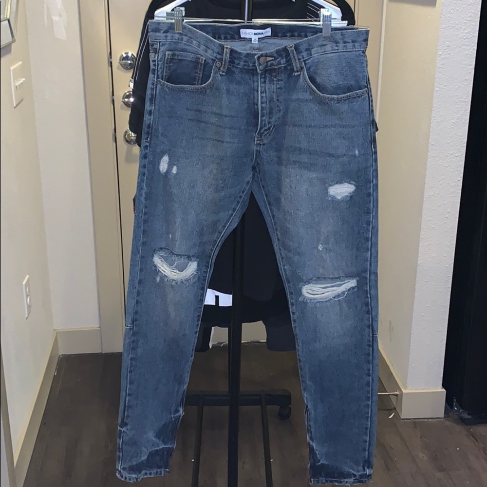 MEN. BRAND NEW. Never worn. Skinny Jeans